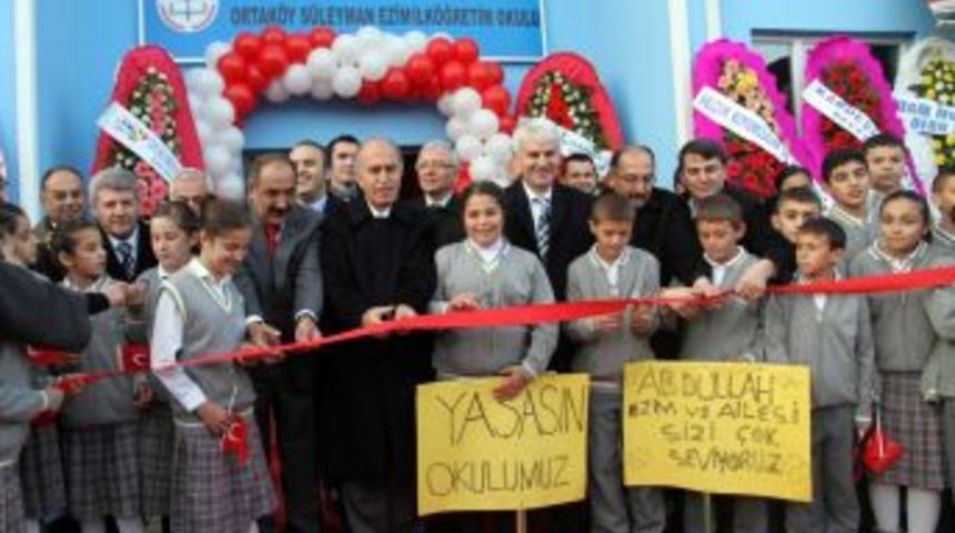 İneg&ouml;l&rsquo;e hayırseverlerden 3 eğitim kurumu