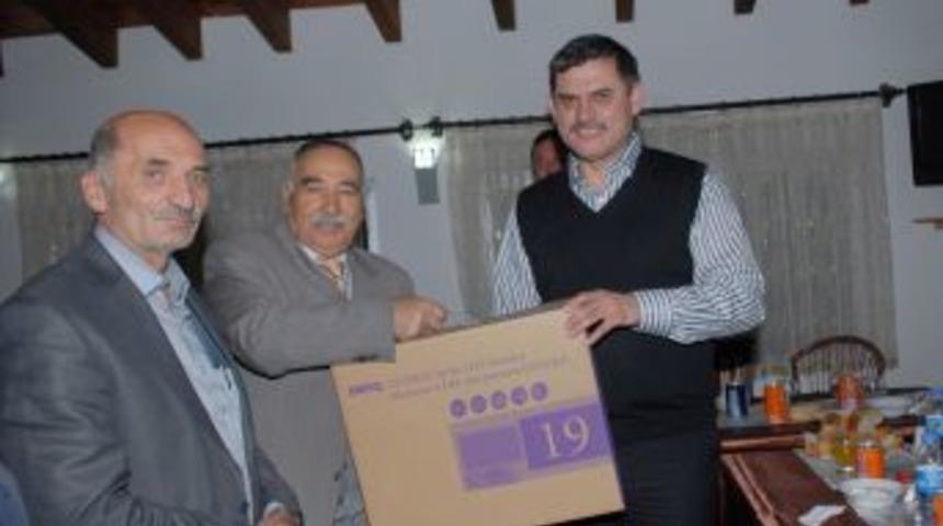 20 mahalle muhtarına 20 bilgisayar