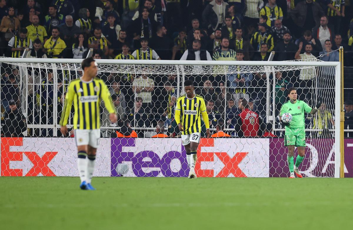 Tam 14 yıl sonra aynı kader! Fenerbahçe Slavia Prag karşısında dev geliri kaçırdı 1