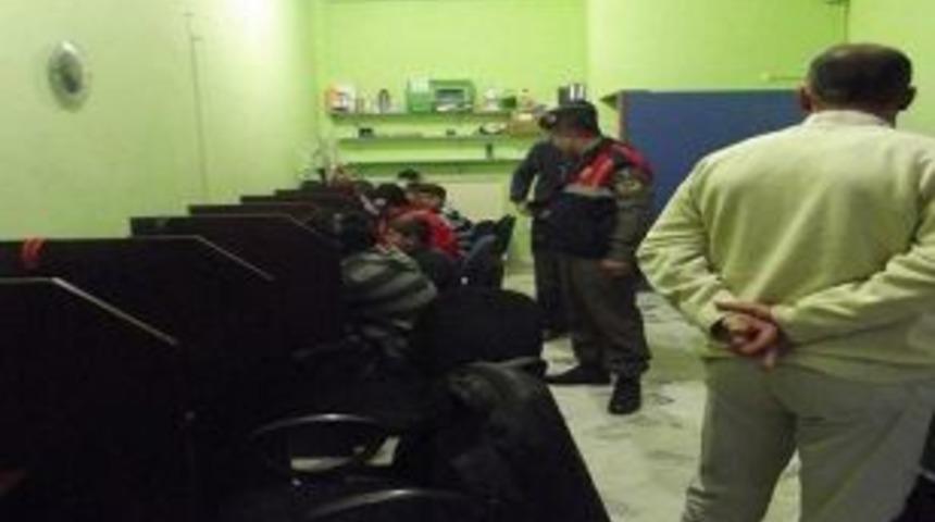 Jandarmadan İnternet kafelere denetim