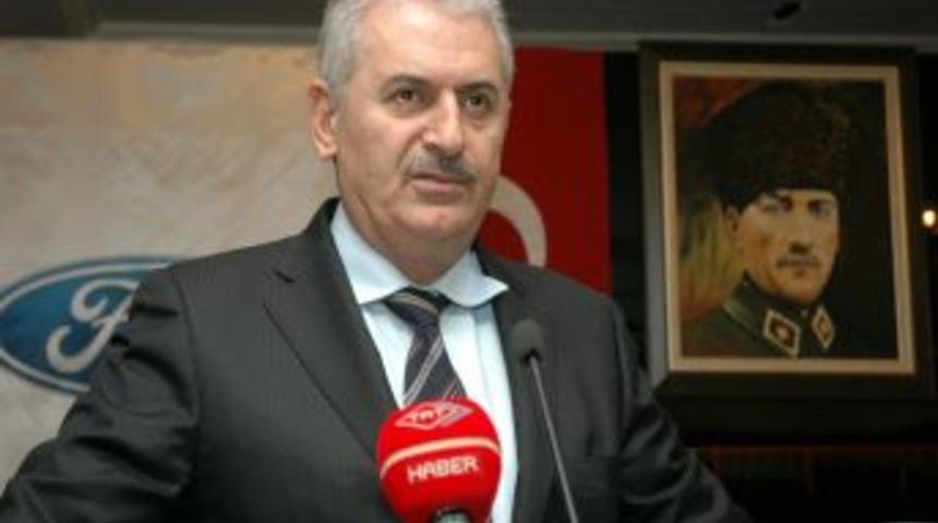 Ulaşım esnafına m&uuml;jde: Kamyon kasalarının genişliği 2,60 metreye &ccedil;ıkarılıyor