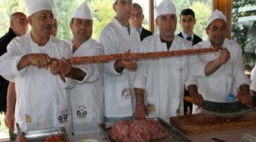 Kebabın 'yarım' ustaları sertifika aldı