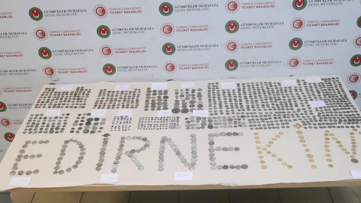 Kaçakçılara sınırda şafak baskını! 7 bini aşkın tarihî eser yurt dışına kaçırılmaktan kurtarıldı 1
