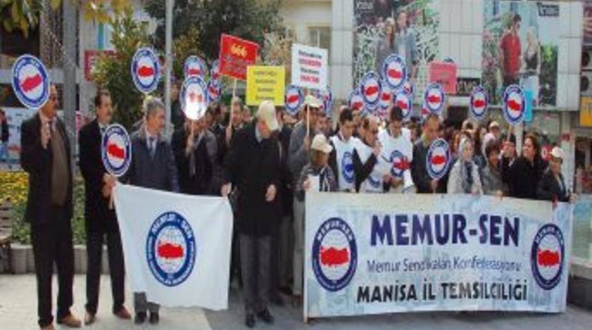 Memur-Sen'e bağlı sendikalar h&uuml;k&uuml;meti protesto etti