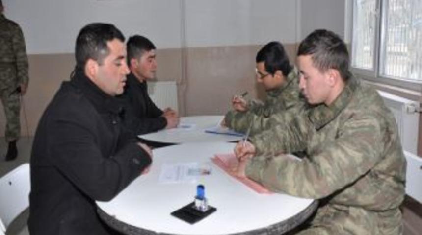 Hudutlarda g&ouml;rev yapacak ilk grup s&ouml;zleşmeli erlerin eğitimleri tamamlandı