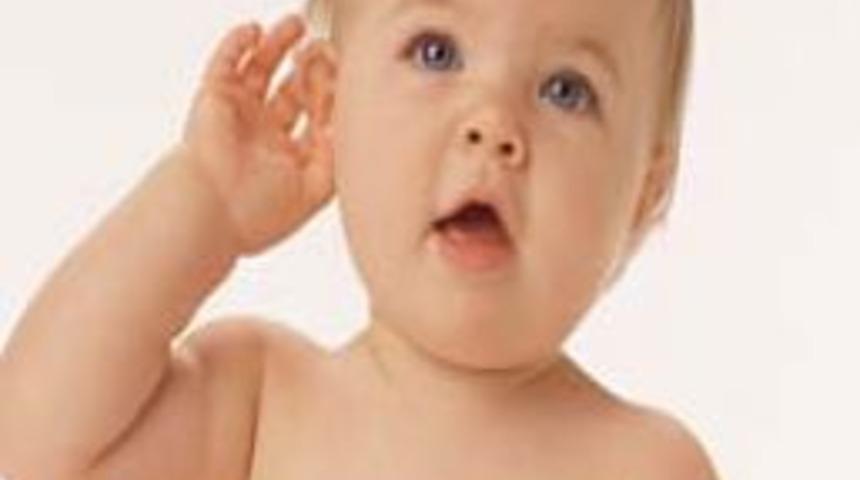 Kulak ağrıları &ccedil;ocukları ve ebeveynleri zor durumda bırakıyor