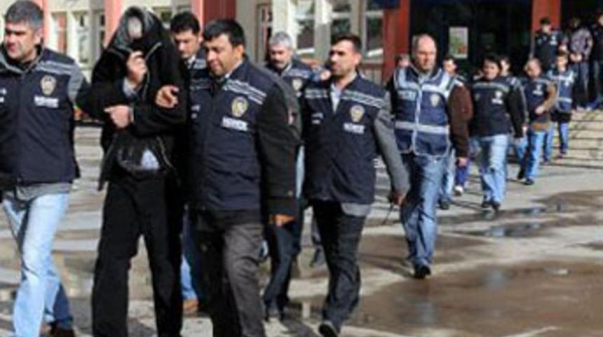 Hırsızlık &ccedil;etesi &ccedil;&ouml;kertildi