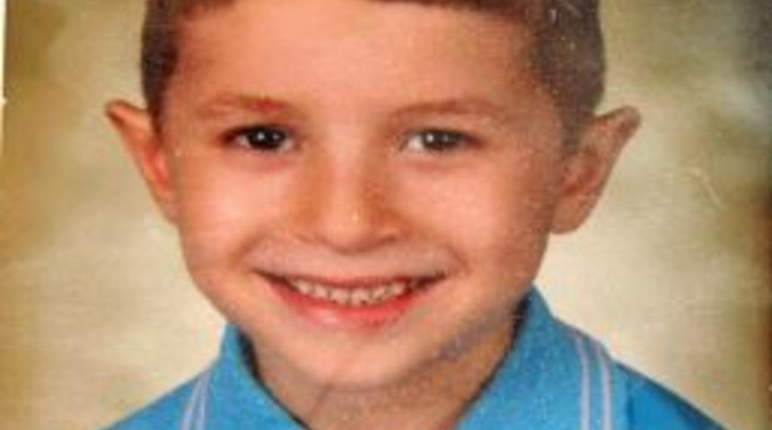 Buzlanan yolda kayan cip 8 yaşındaki Muhammed'i ezdi