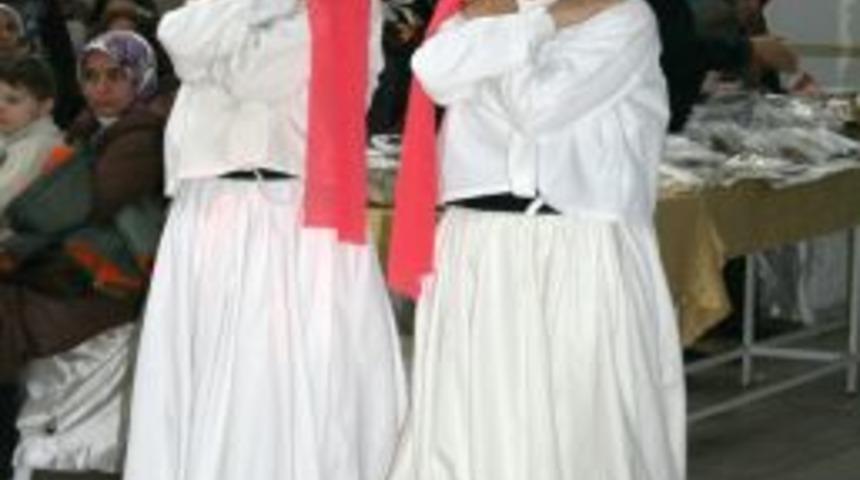 İzmirli hanımlar yemek yarışmasında h&uuml;nerlerini sergiledi