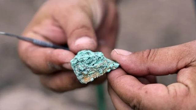 Diyarbakır’da 8 bin 900 yıllık keşif! Neolitik döneme ait madencilik atölyesi bulundu