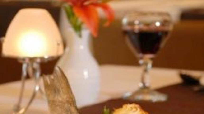 &Uuml;niversite &ouml;ğrencileri uluslararası yarışmada d&uuml;nya ikincisi oldu