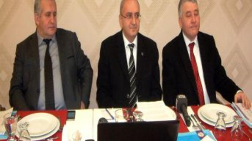 D&uuml;zceli sanayiciler, milletvekilleriyle biraraya geldi