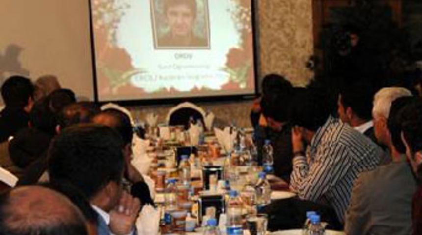 Van'da buruk &ouml;ğretmenler g&uuml;n&uuml;