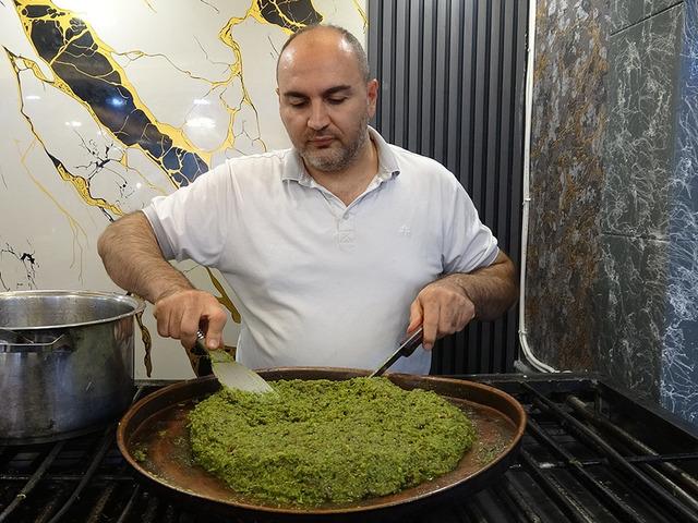 Bu lezzet i&ccedil;in Kilis'e akın ediyorlar: Cennet &Ccedil;amuru'na yoğun ilgi!