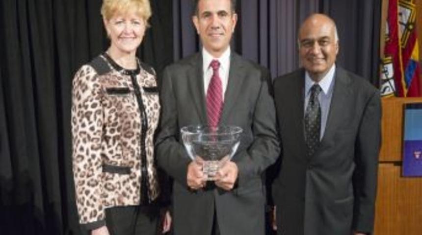 T&uuml;rk bilimadamına Harvard &ouml;d&uuml;l&uuml;