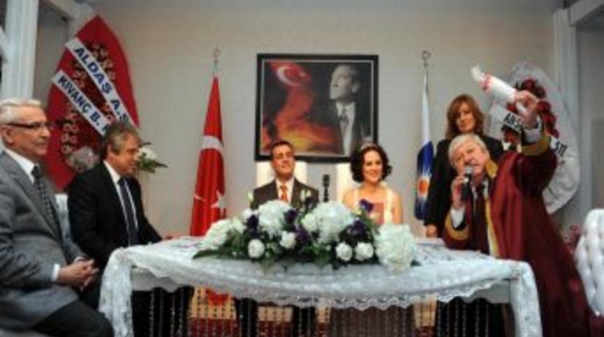 B&uuml;y&uuml;kşehir Belediyesi'nin yeni nikah salonu hizmete girdi