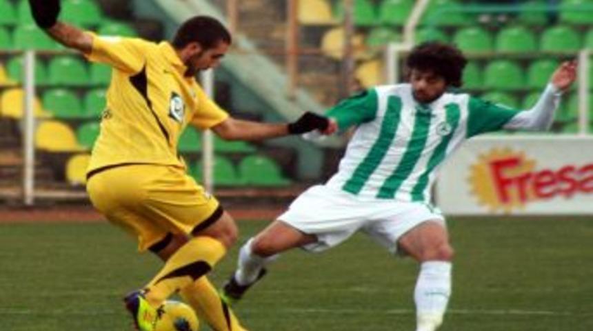 Giresunspor: 3 - Akhisar Belediyespor: 1