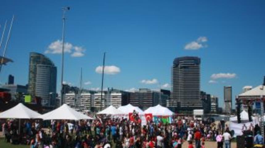 Mustafa Keser: Avustralya'daki gurbet&ccedil;ilerle kucaklaşacağım