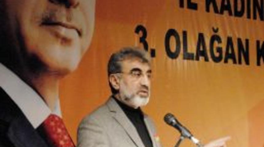 Bakan Yıldız: Avrupa&rsquo;ya, d&uuml;nyaya ekonomik krizden &ccedil;ıkış re&ccedil;etesi verdik