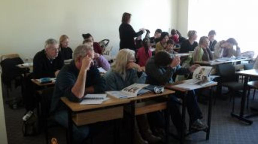 G&ouml;reme'de yaşayan yabancılara T&uuml;rk&ccedil;e kursu veriliyor