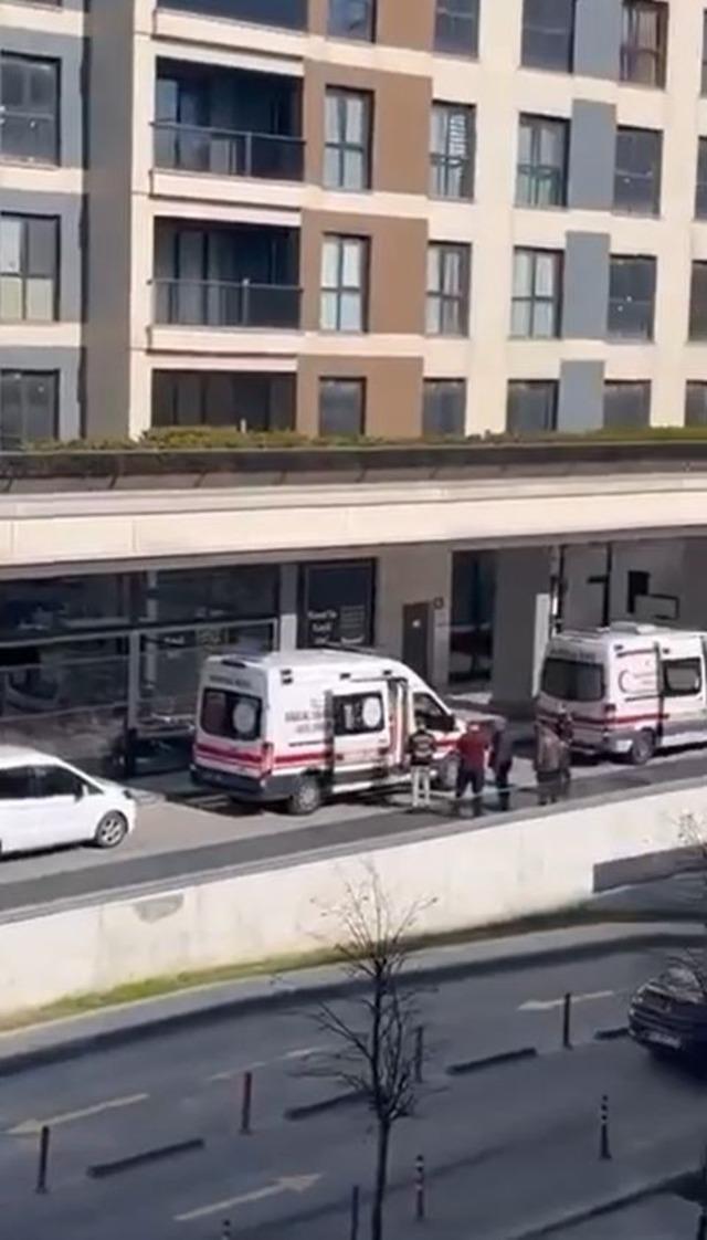 B&uuml;y&uuml;k&ccedil;ekmece&rsquo;deki bir evde silah sesleri: 1 &ouml;l&uuml;, 2 yaralı var 1