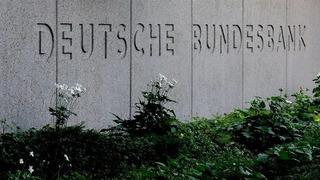 Bundesbank: Ekonomide duraklama sürerken enflasyon son 3 yılın zirvesine çıktı