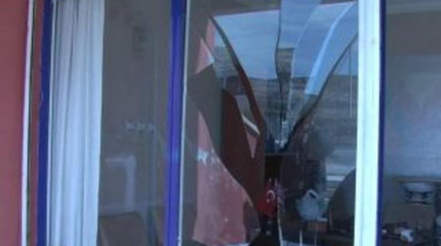 Karak&ouml;pr&uuml;'de korkutan patlamalar