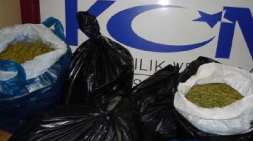 Diyarbakır polisi uyuşturucuya ge&ccedil;it vermiyor