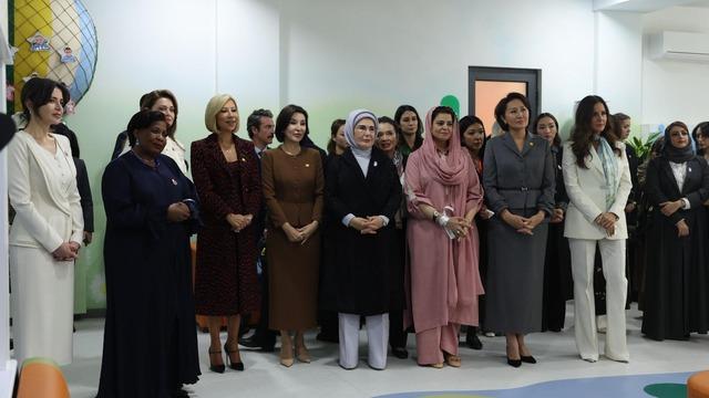 Emine Erdoğan, Özbekistan'da rehabilitasyon merkezi ve okul öncesi eğitim kurumunun açılışına katıldı