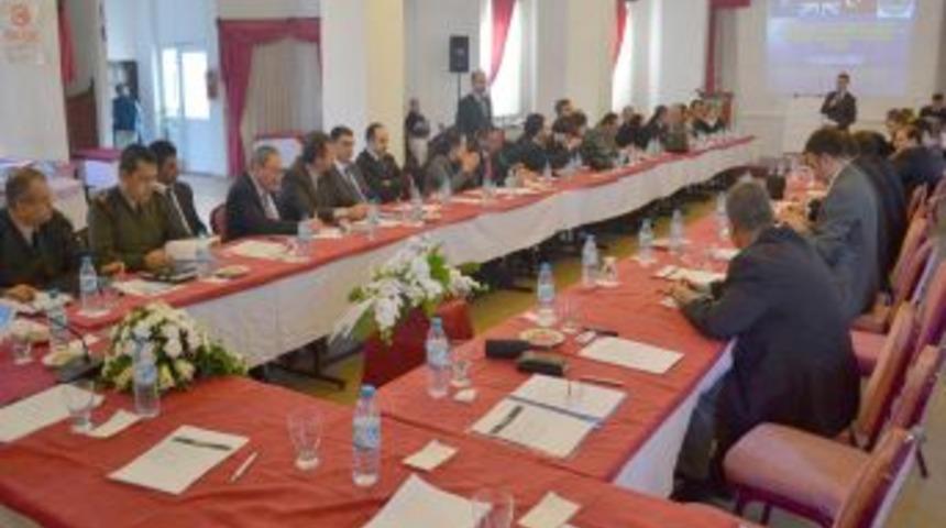 'İncinebilir Gruplar ve &Ouml;zellikle Kadınlar Projesi &Ccedil;alıştayı' yapıldı