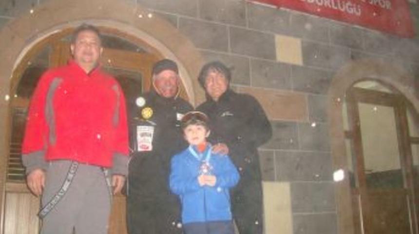 Yarıyıl tatilinde Erciyes'e ziyaret&ccedil;i akını