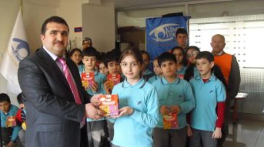 Van i&ccedil;in yardım kampanyasını s&uuml;rd&uuml;r&uuml;yorlar