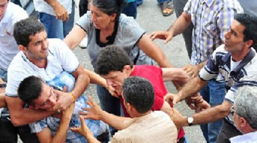 Facebook'ta tehdide tekme-tokat dayak