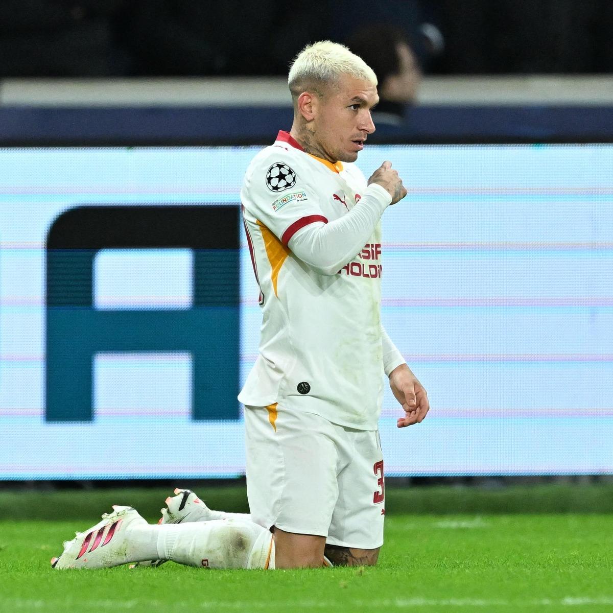 Berke &Ouml;zer i&ccedil;in kabus gibi gece! Galatasaray a karşı resmen &ccedil;akıldı 2