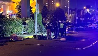 K&uuml;&ccedil;&uuml;k&ccedil;ekmece'de feci kaza! 21 yaşındaki gen&ccedil; hayatını kaybetti