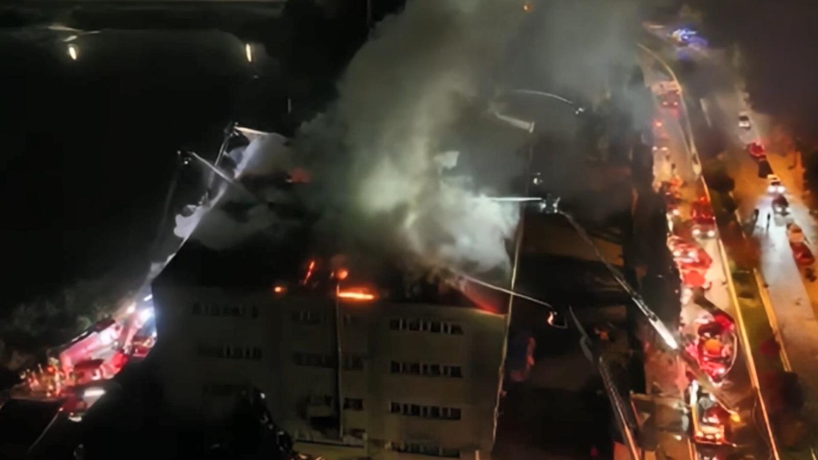 Tuzla’da ayakkabı fabrikasında yangın