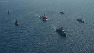 Akdeniz'de hareketlilik! Türkiye devreye girdi, Rumlar geri adım attı