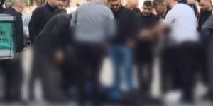 Eşine tavuk satan kasabı &ouml;ld&uuml;rd&uuml;