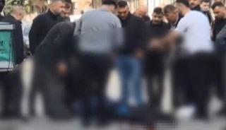 Eşine tavuk satan kasabı &ouml;ld&uuml;rd&uuml;