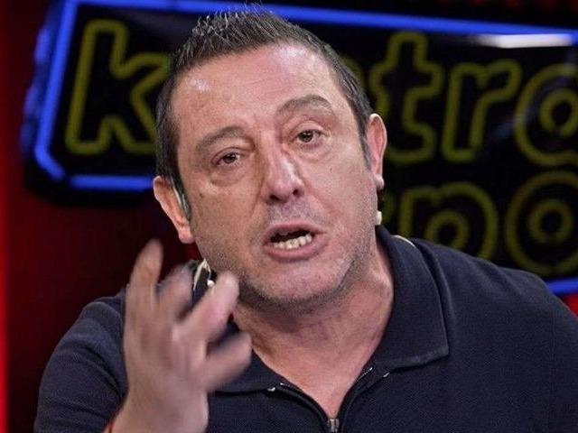 'Şimdiden s&ouml;yleyeyim' diyerek duyurdu! Nihat Kahveci canlı yayında derbi favorisini a&ccedil;ıkladı