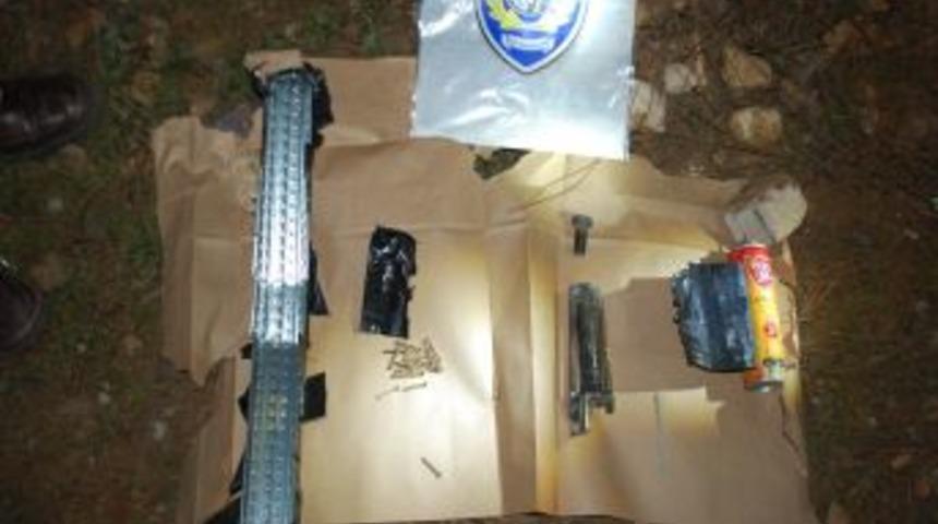 Patlamaya hazır bomba, polisin dikkati sayesinde ele ge&ccedil;irildi