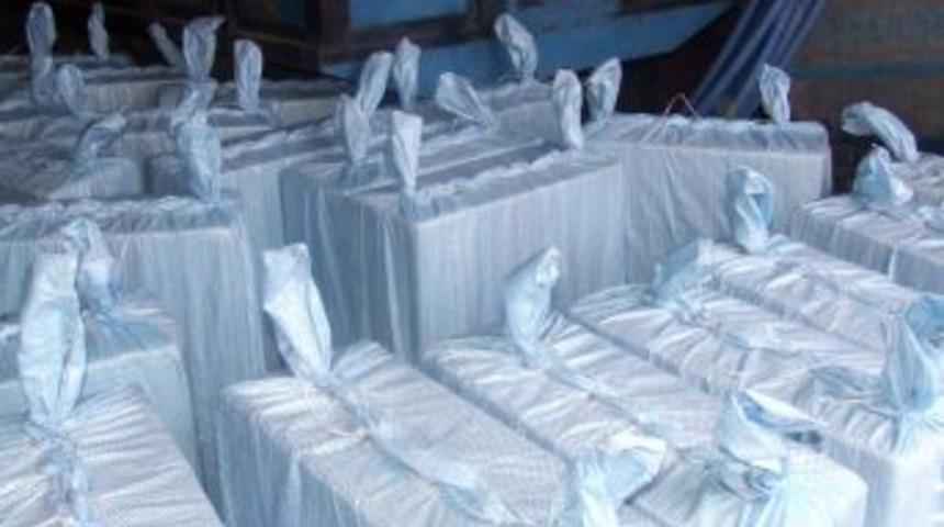 43 bin 300 paket ka&ccedil;ak sigara ele ge&ccedil;irildi