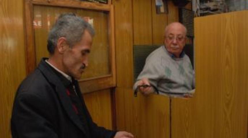 70 yıldır saatleri ayarlıyor