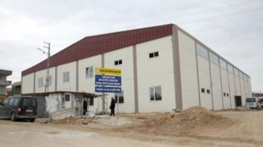 Sarı&ccedil;am spor salonuna kavuşuyor