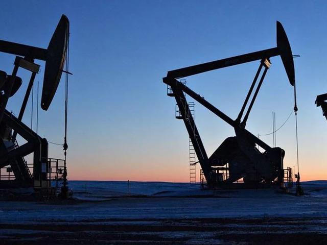 ABD'nin ticari ham petrol stokları 3,1 milyon varil geriledi