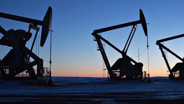ABD'nin ticari ham petrol stokları 3,1 milyon varil geriledi