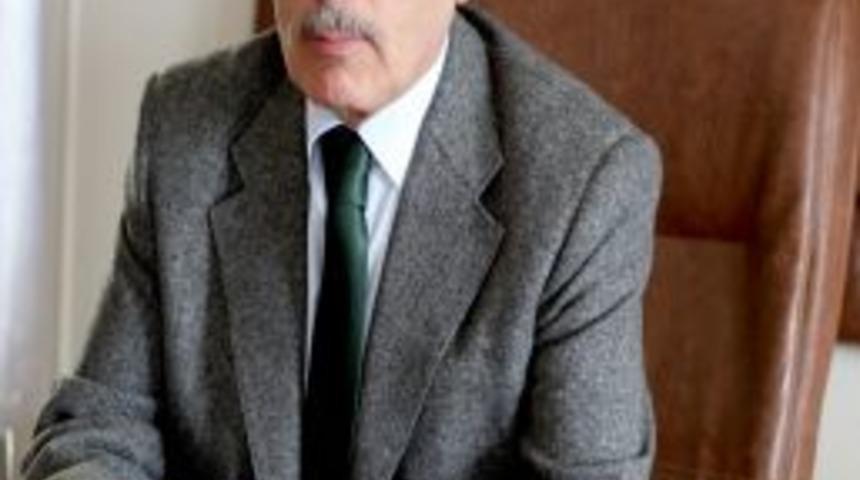 Adıyaman &Uuml;niversitesi Eğitim Fak&uuml;ltesi Dekanı Prof. Arıbaş g&ouml;revine başladı