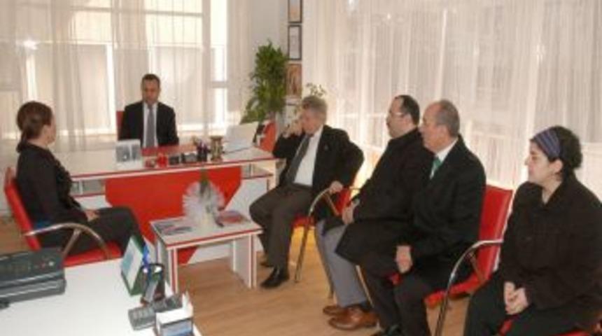 Devlet girişimcilere &ouml;nce kurs veriyor, sonra iş sahibi yapıyor