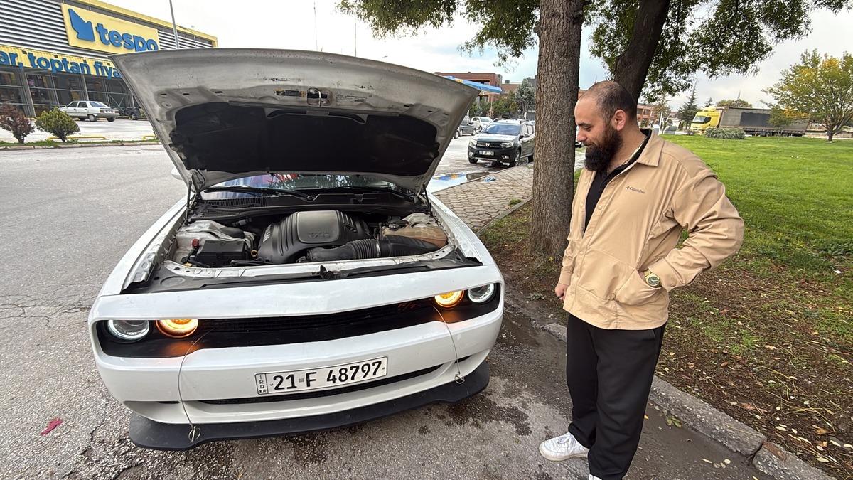 Asgari ücretli işçinin 9 milyon TL lik arabası! Yemekten kısıyorum 6