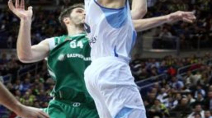 Fenerbah&ccedil;e &Uuml;lker, Unics Kazan'ı uzatmada 94 - 87 mağlup etti